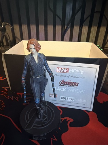 Eaglemoss marvel black widow - black,
