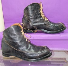 Cydwoq Slot Leather Lace Up