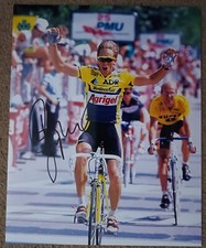 greg lemond both arms out in celebration during tour de france signed 10x8 photo