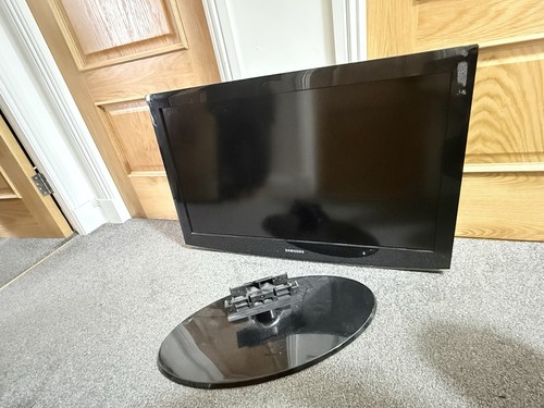Samsung flat screen with - flat,