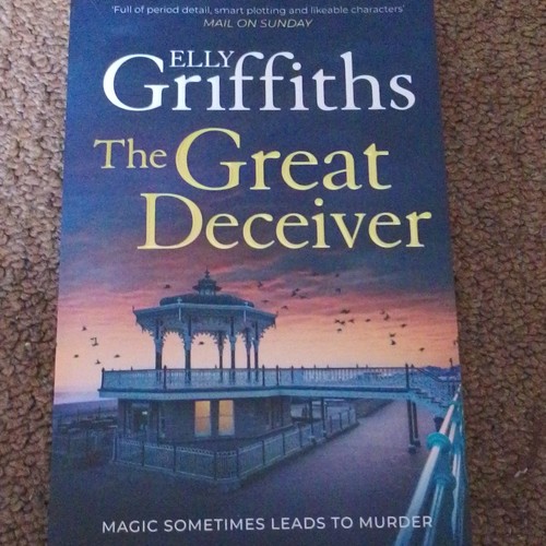 Elly griffiths the great - elly,