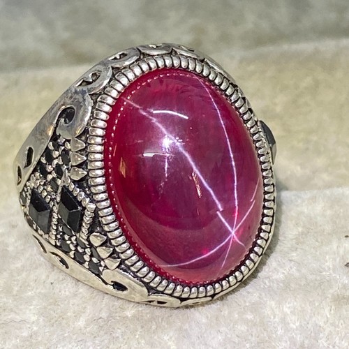 Pretty ring ruby star - pretty,