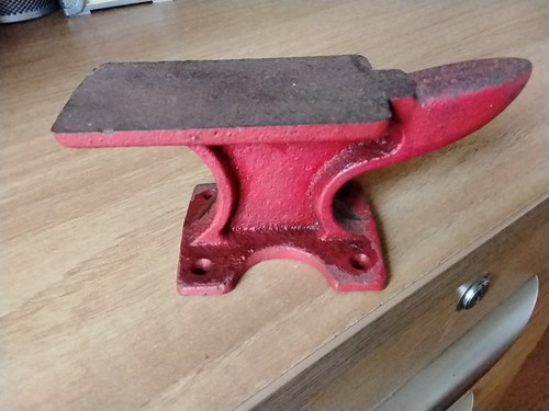 Vtg cast iron - cast, mini