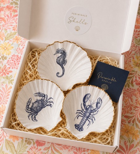 Beautiful seahorse crab and - beautiful,