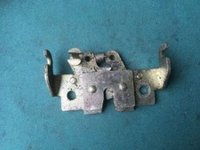 3775 Peugeot Vivacity 125 Seat Saddle Bench Release / Lock Catch