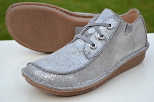 Clarks bnib ladies - clarks, funny