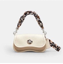 COACHTOPIA | Mini Wavy Dinky