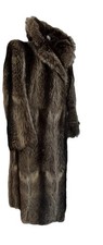 GREY BROWN COYOTE FUR FULLY