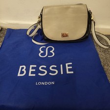 Beautiful "BESSIE" Hand Bag
