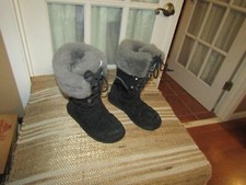 UGG Montclair Black Suede Gray