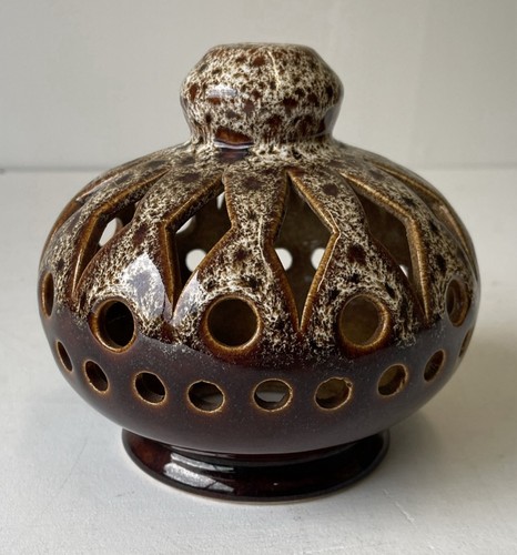 Vintage ceramic posy - vintage,
