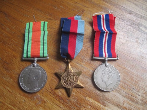 Full size trio george - full,