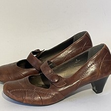 Footglove  Shoes Size 8 Wider Fit Foot Glove Brown Leather Court Mid Heel Smart
