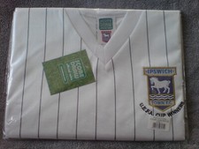 Ipswich Town Shirt Large Away