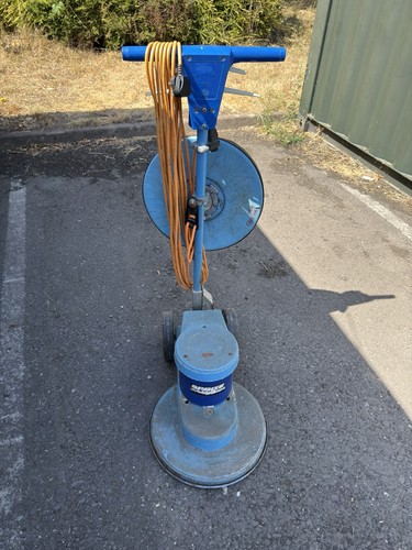 Victor sprite 400 floor - 400,