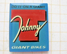 DO IT AN GIANT T JOHNNY /
