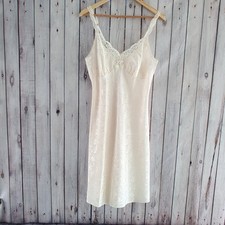 Vintage St Michael Full Slip