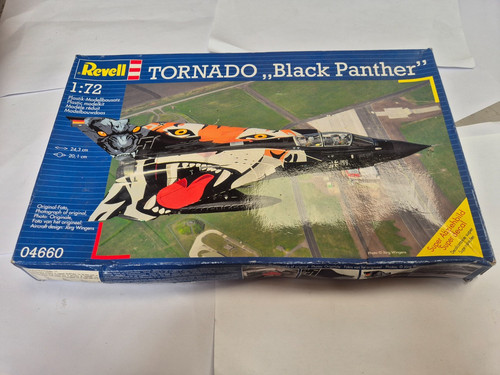 Revell classic tornado - 1/72,