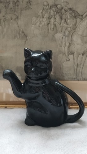 Vintage 1950 black cat - vintage, tea
