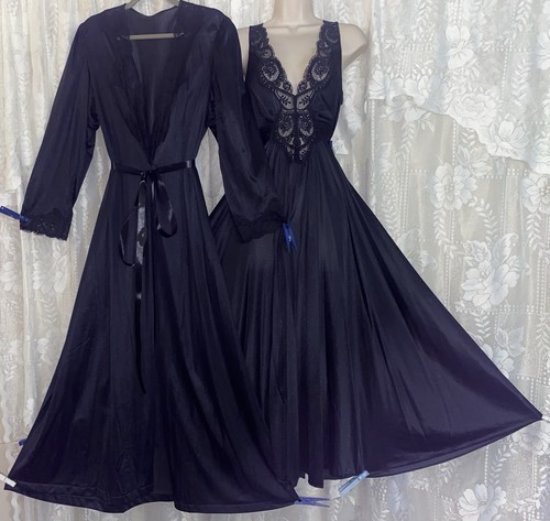 Vtg black olga peignoir - black,
