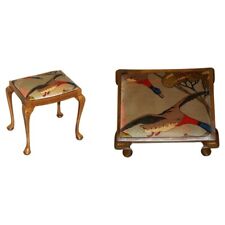 CIRCA 1930'S ENGLISH WALNUT MULBERRY FLYING DUCKS VELVET DRESSING TABLE STOOL