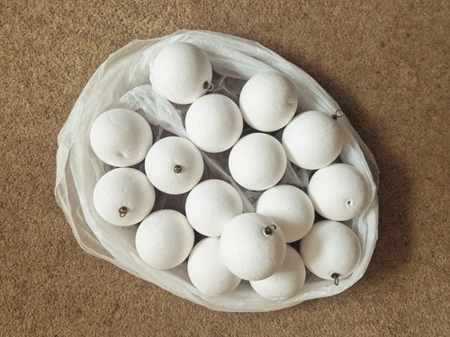 Polystyrene craft balls - 16,