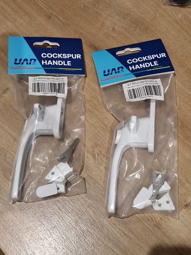 Left hand cockspur window - 2x,