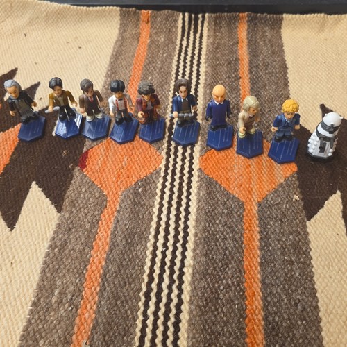 Bbc doctor who mini - doctor, figures
