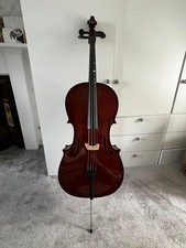 Cello 3/4 with bow and music
