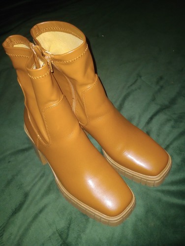 Brown womans chunky boots with - brown,