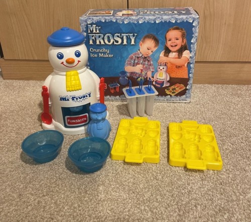 Frosty crunchy ice maker - mr,