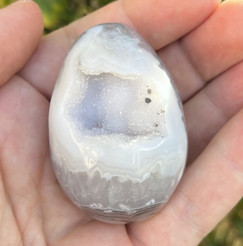 Druzy grey agate egg - agate,