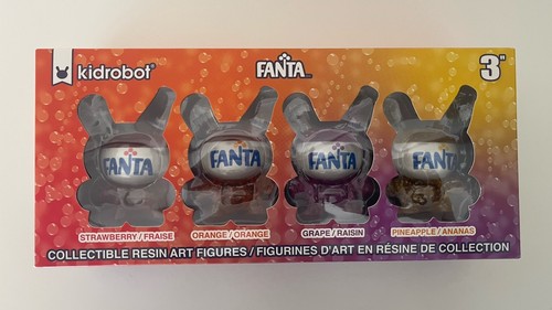 Kidrobot fanta resin - kidrobot,