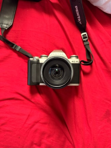 Pentax silver 35mm slr - mz-m,