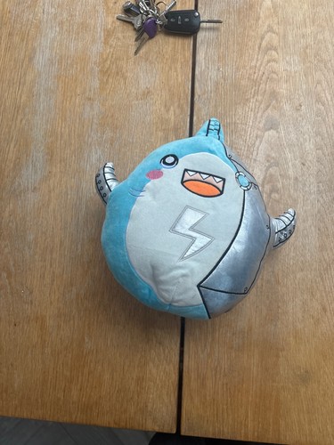 Teddy shark - teddy,