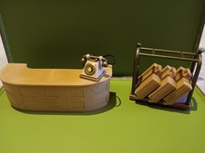 Sylvanian Families Hotel Reception Desk And Luggage