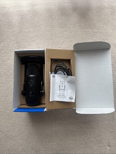 Blue yeti usb microphone - usb,