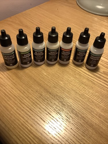 Vallejo acrylic resins - acrylic, mediums