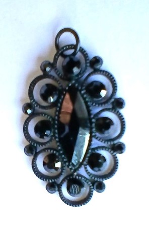 Faux french jet pendant approx - faux,