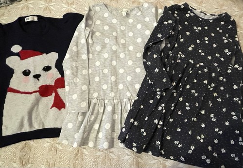 Girls clothes bundle yrs - bundle,