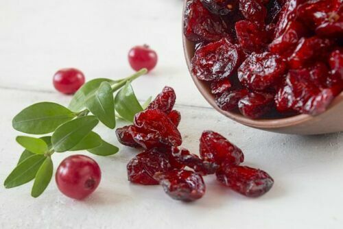Goji prunes raisins apricots - prunes,
