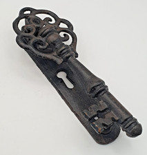 Black cast iron key - black, shaped