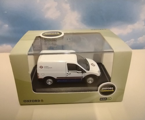 Oxford diecast ford transit - oxford, diecast,