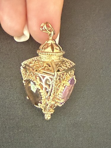 9ct gold lantern 375 pendant - gold,