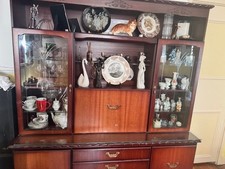 Stag Mahogany Dining Display Unit / Cabinet With Lighting