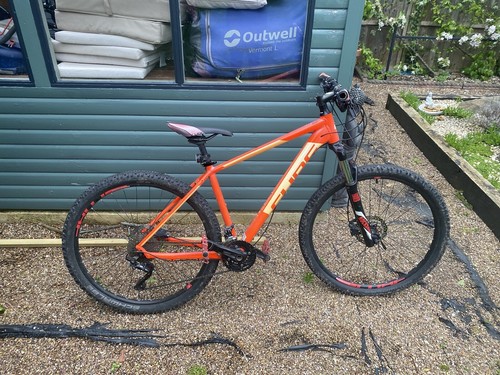 Cube attention mountain bike - cube,