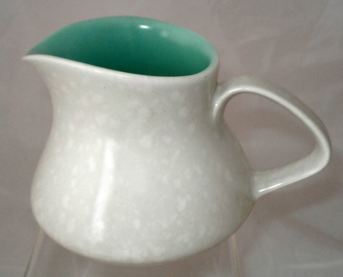 Poole pottery contour shape - pottery, ½