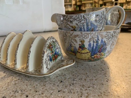 Empire crinoline lady milk - lady,