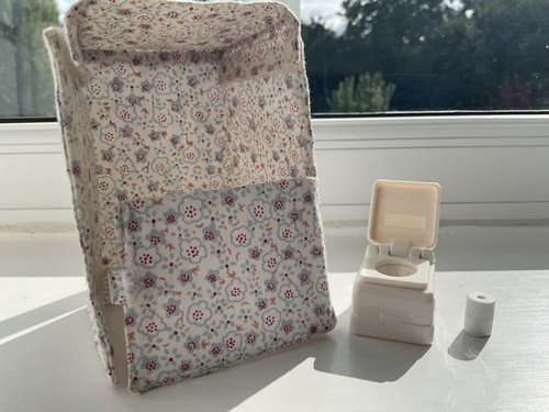Sylvanian families toilet tent - sylvanian,
