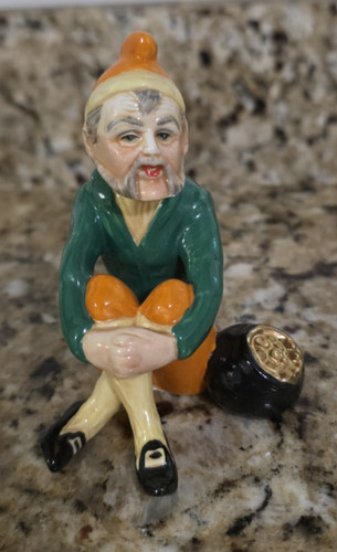 Vtg irish dresden - irish, leprechaun